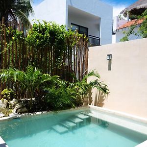 Yax Kiin Casa Boutique